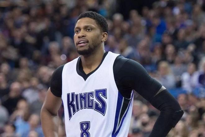 在这个竞争 在这个竞争